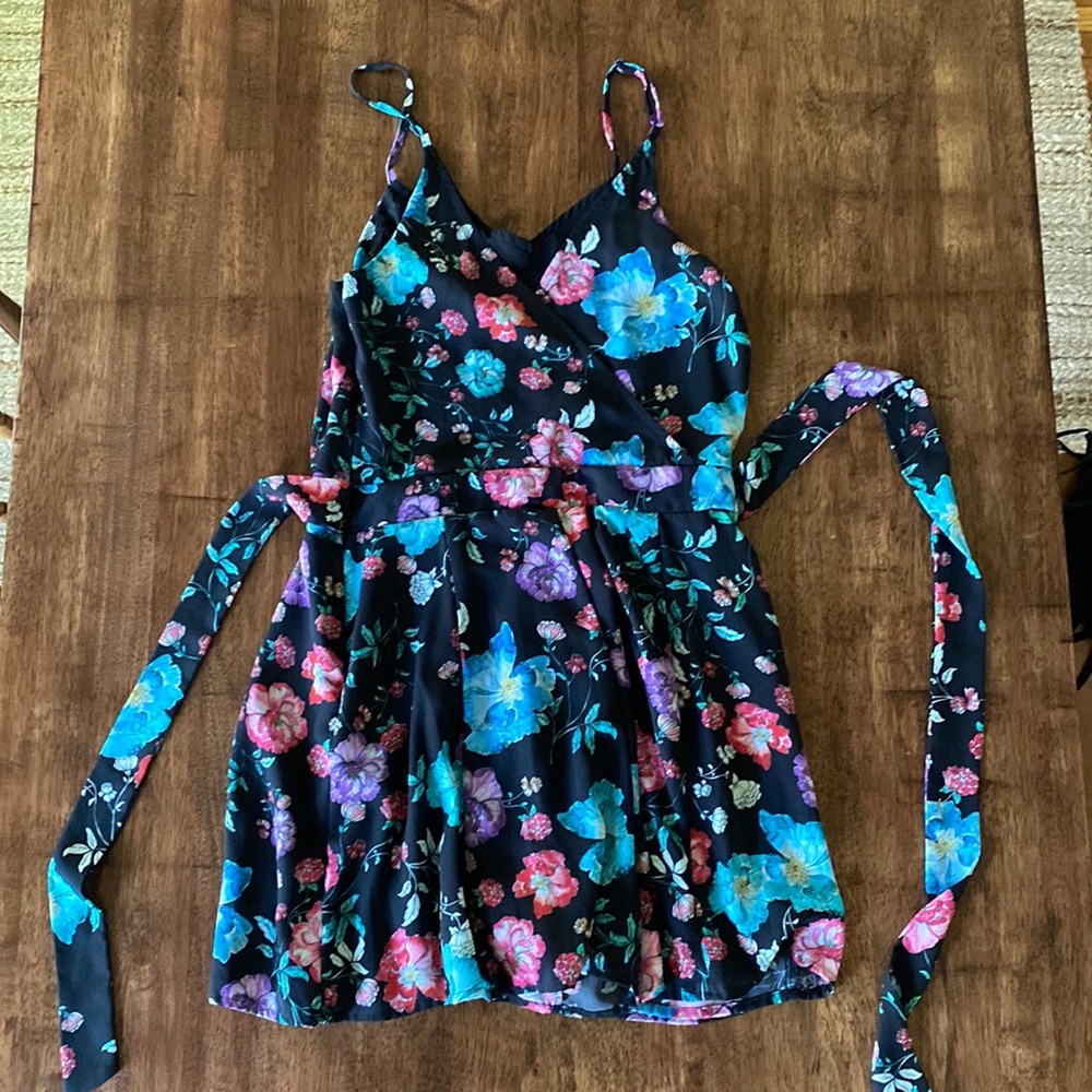 Express Floral Romper | size 2
